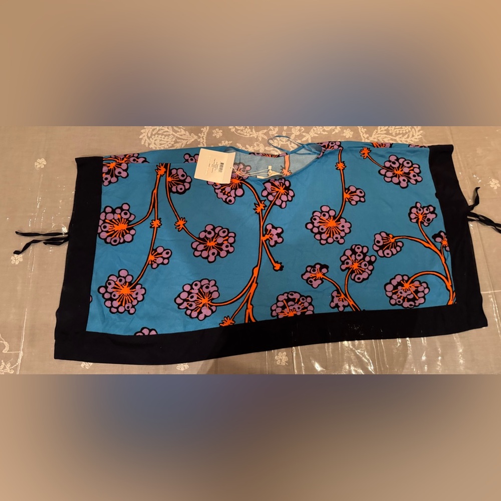 DVF Blue Floral HANKY TOP. Size: S, XS. NWT
